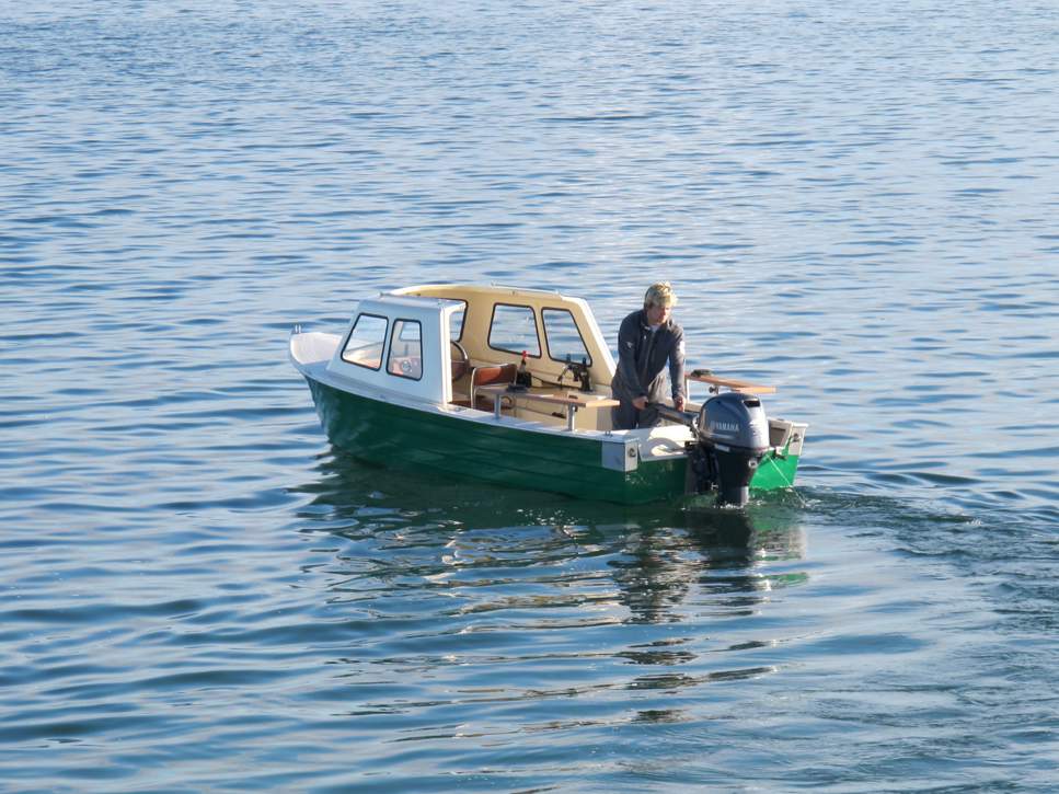 Füllemann Petri F-603 Exterior - 3.JPG