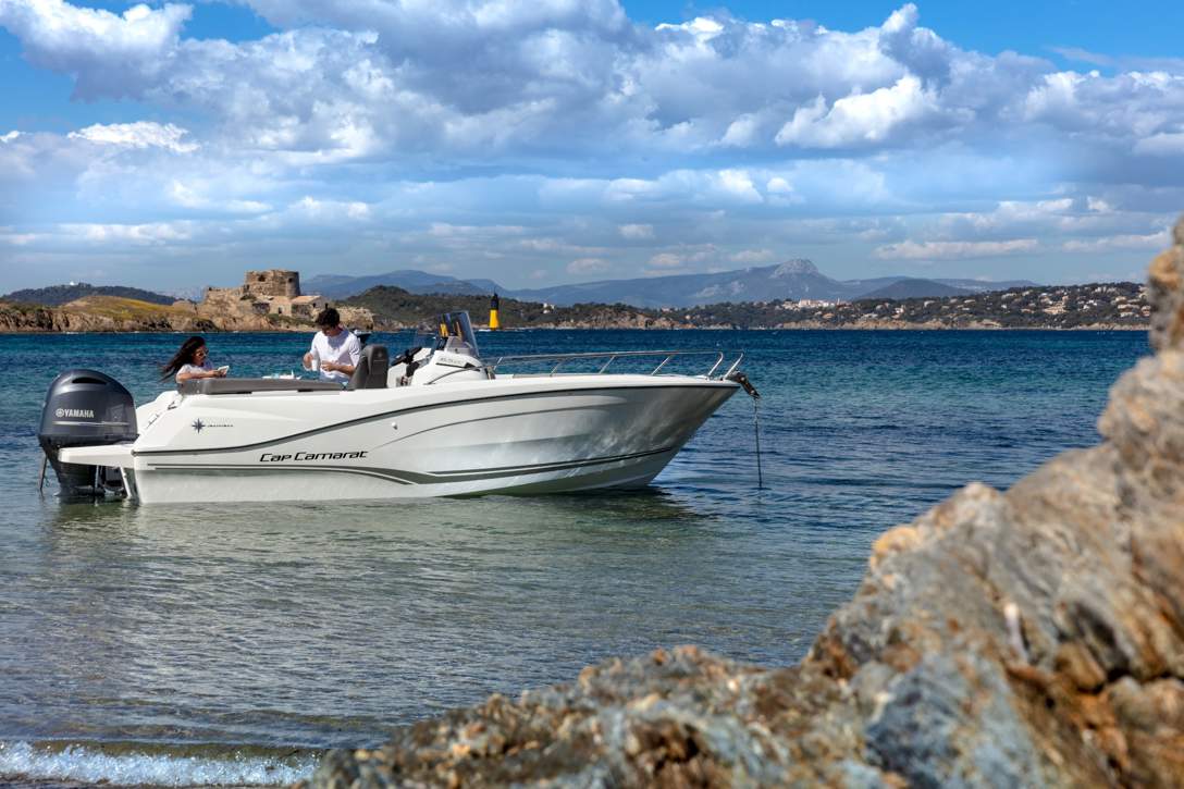 Jeanneau Cap Camarat 6.5 CC Serie 3 Exterior - 1.JPG