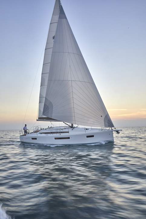 Jeanneau Sun Odyssey 410 Exterior - 73.JPG