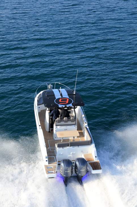 Jeanneau Cap Camarat 9.0 CC Exterior - 2.JPG