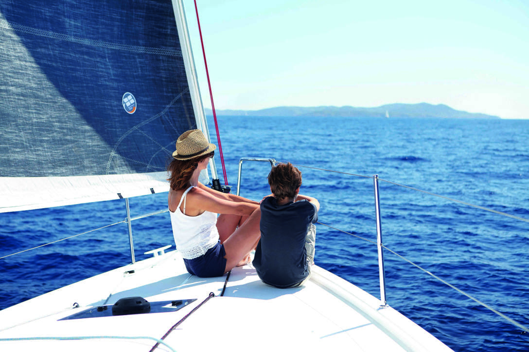 Jeanneau Sun Odyssey 410 Exterior - 48.JPG