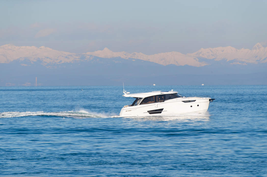 GL45COUPE Hybrid Ex Highres 32