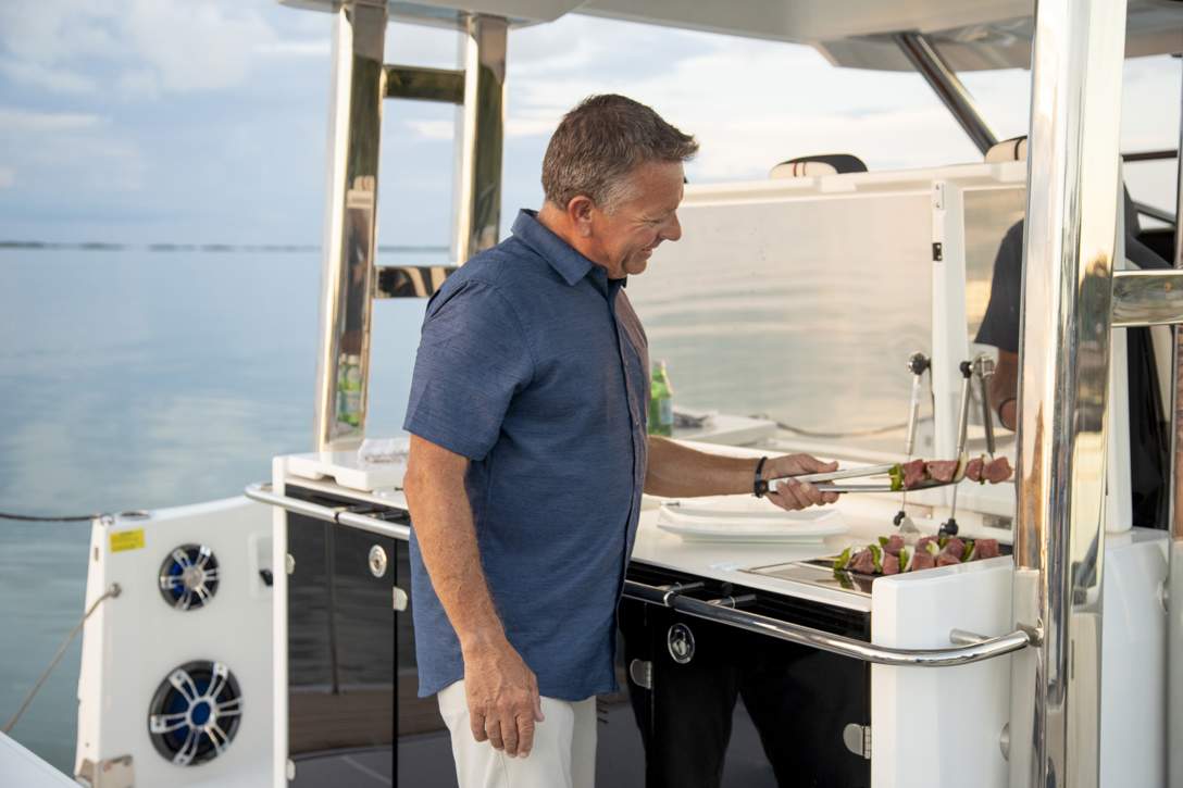 Jeanneau Cap Camarat 12.5 WA Exterior - 18.JPG