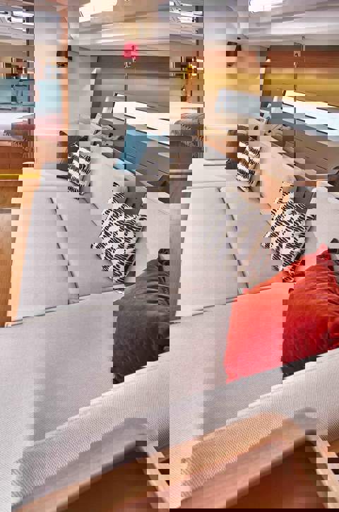 Jeanneau Sun Odyssey 440 Interior - 1.JPG