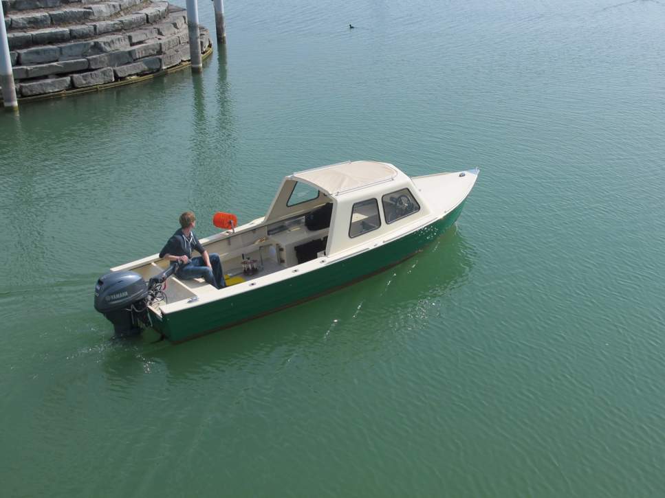 Füllemann Petri F-603 Exterior - 7.JPG