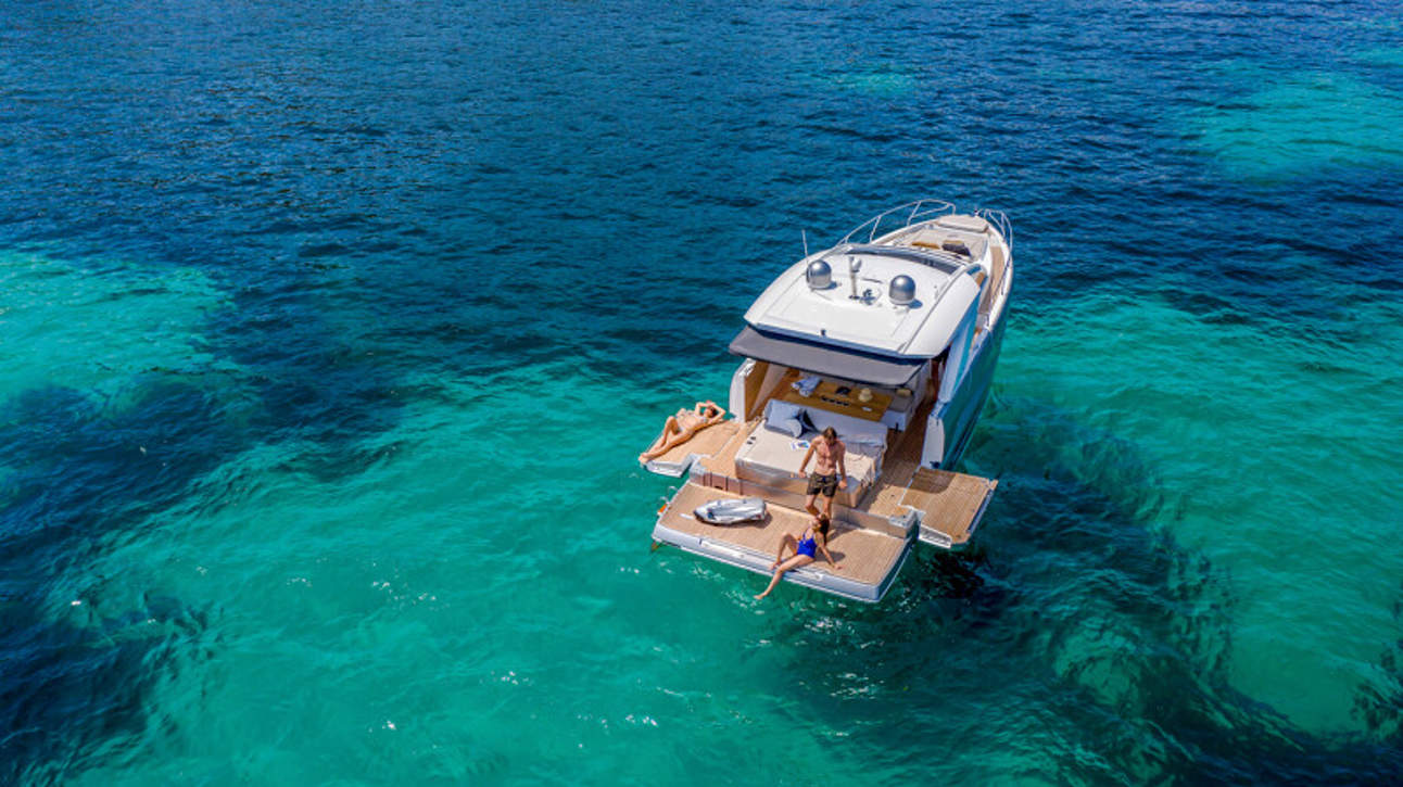 DB 43 Jerome KELAGOPIAN 1555 800Px