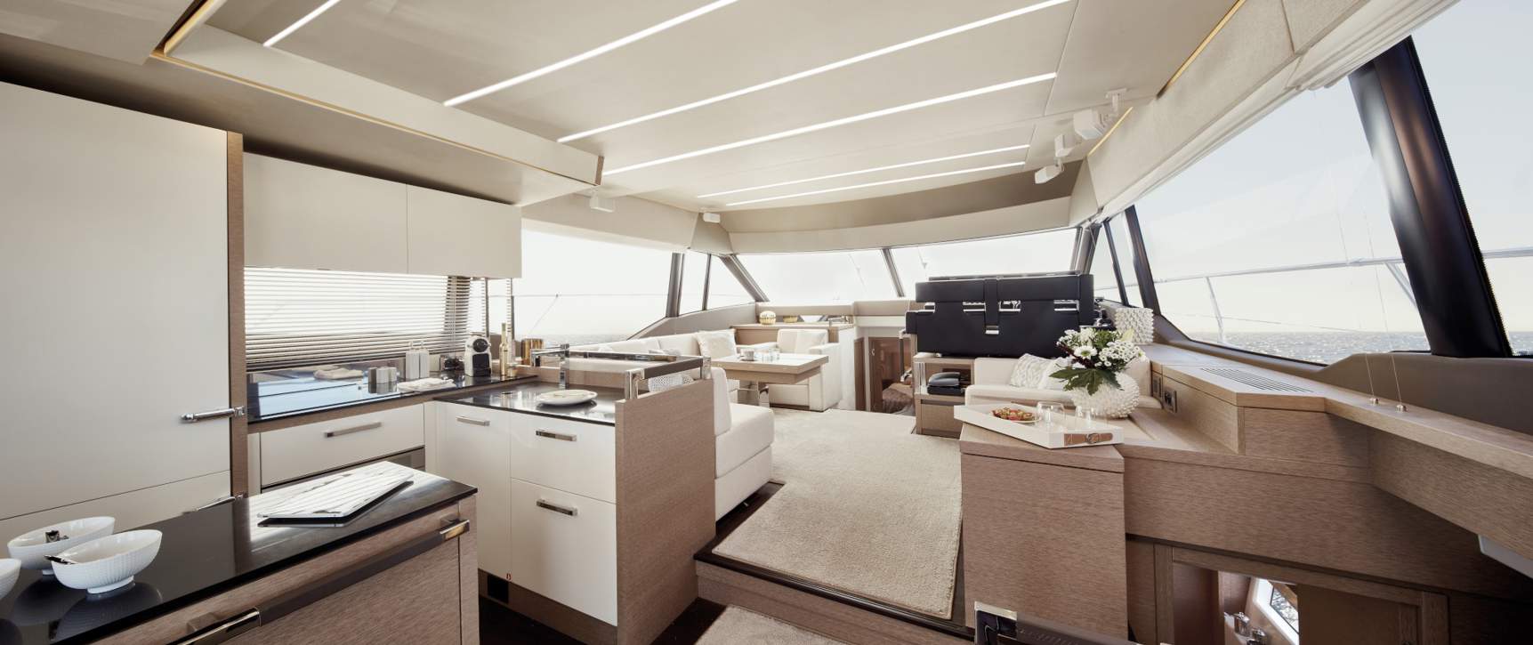 Prestige 630 Flybridge Interior - 17.JPG