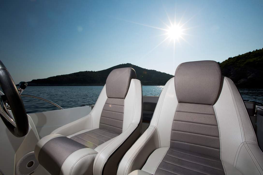 Jeanneau Cap Camarat 7.5 WA Serie 2 Exterior - 42.JPG