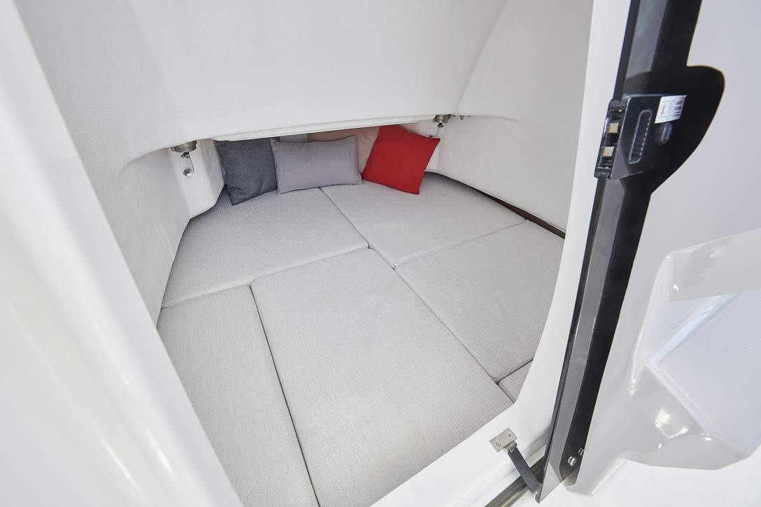 Cap Camarat 7.5 CC Serie3 Jean Jacques BERNIER 24585