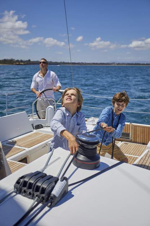 Jeanneau Sun Odyssey 490 Exterior - 95.JPG