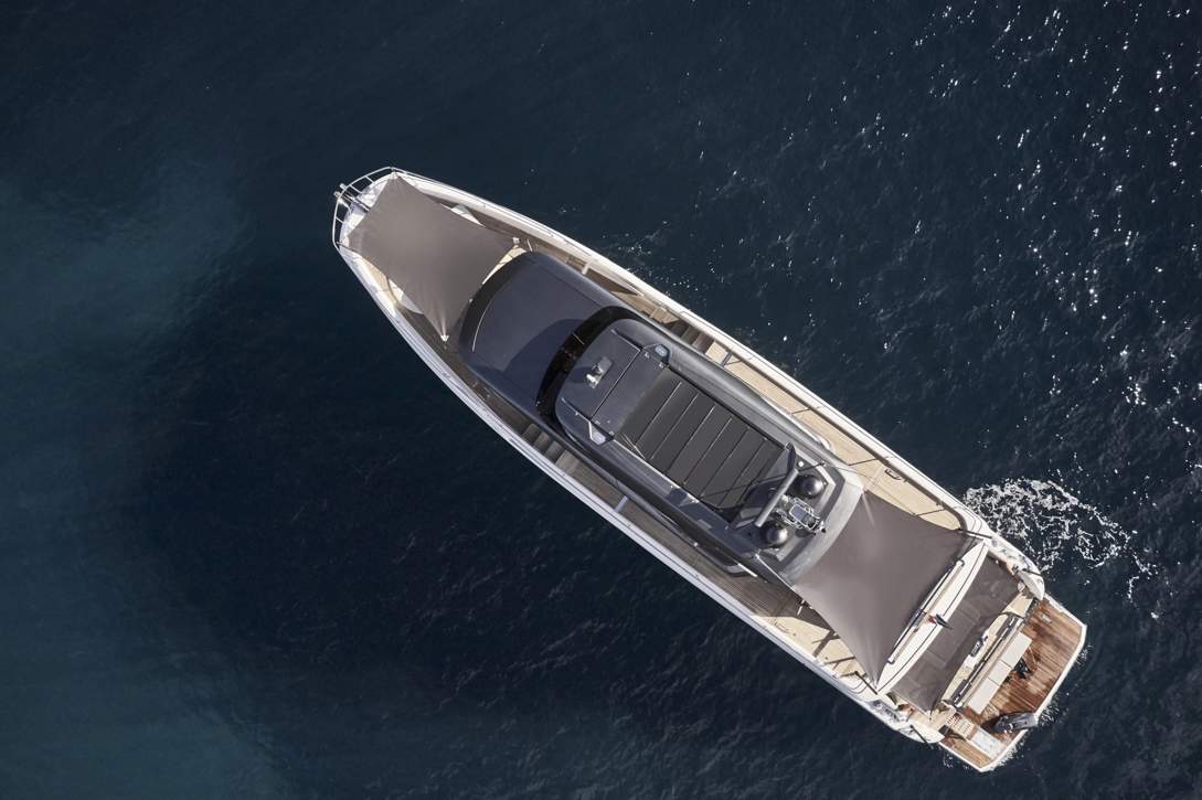 Prestige X70 Exterior - 39.JPG