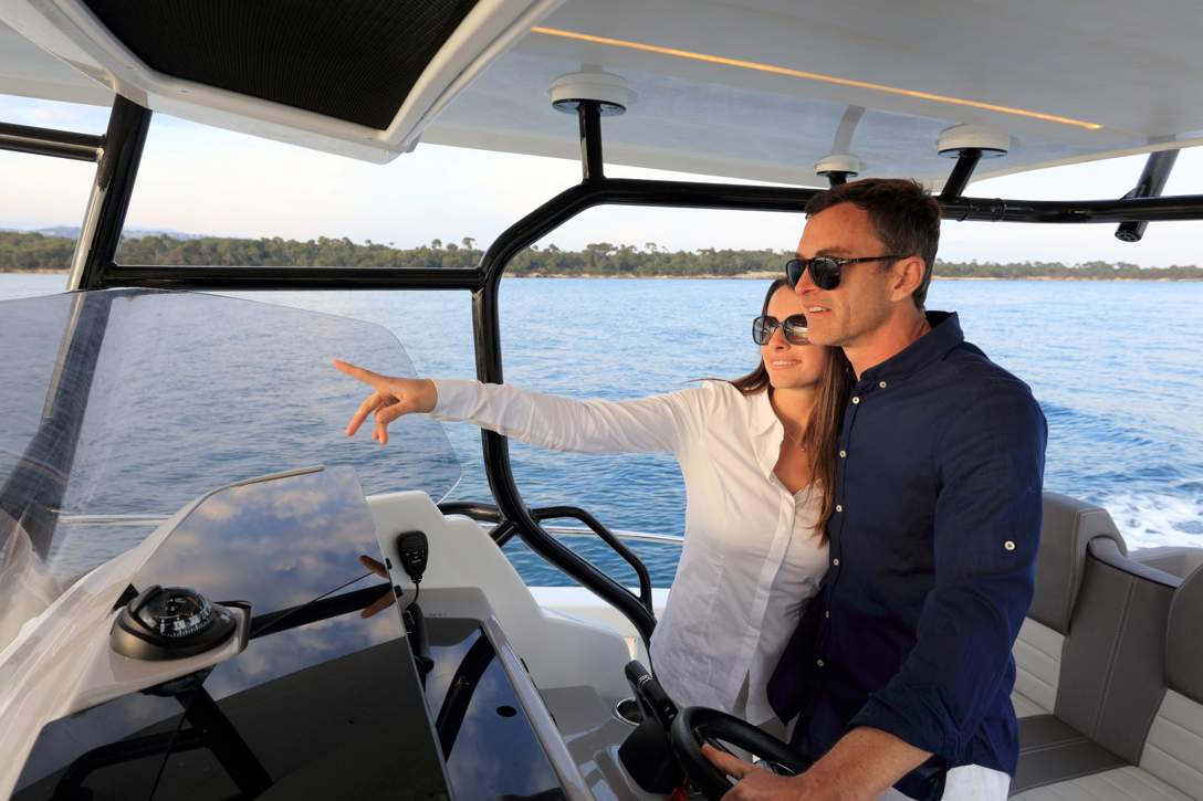 Jeanneau Cap Camarat 9.0 CC Exterior - 22.JPG