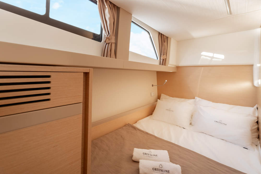 GL45COUPE Hybrid In Highres 14 Wo Archive