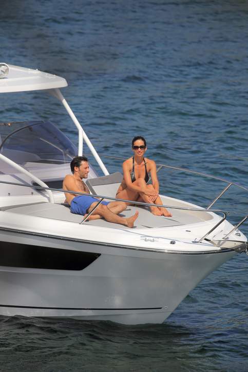 Jeanneau Cap Camarat 9.0 WA Exterior - 21.JPG