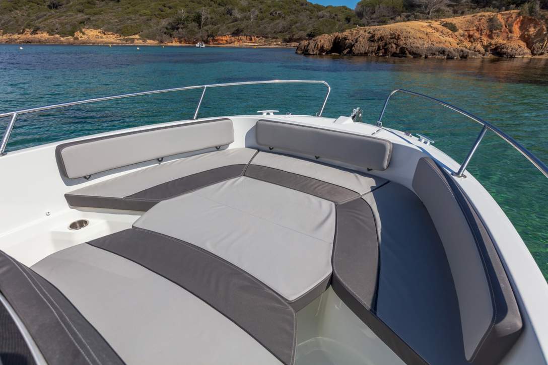 Jeanneau Cap Camarat 6.5 CC Serie 3 Exterior - 3.JPG