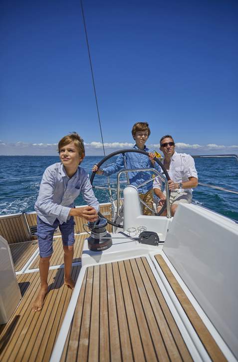 Jeanneau Sun Odyssey 490 Exterior - 97.JPG