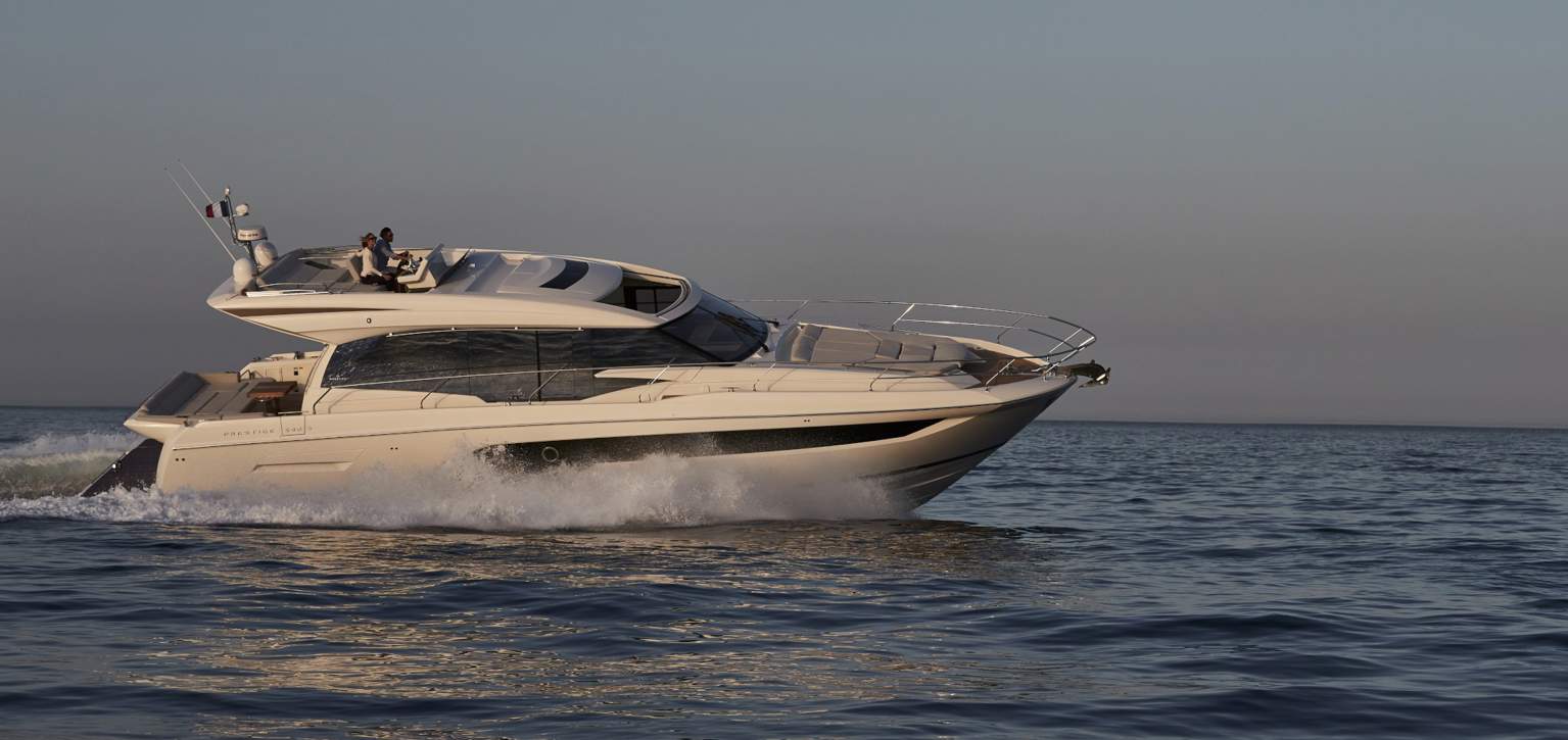 Prestige 590 S Exterior - 11.JPG