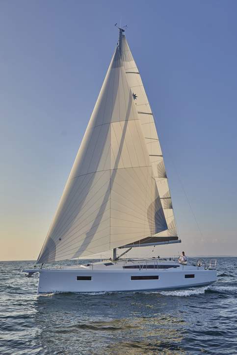 Jeanneau Sun Odyssey 410 Exterior - 60.JPG