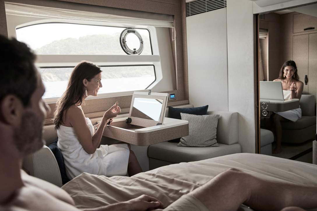 Prestige 590 Flybridge Interior - 57.JPG