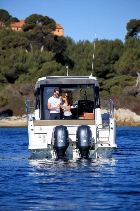 Jeanneau Merry Fisher 895 HB Exterior - 37.JPG