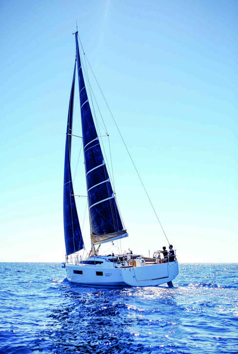 Jeanneau Sun Odyssey 410 Exterior - 52.JPG