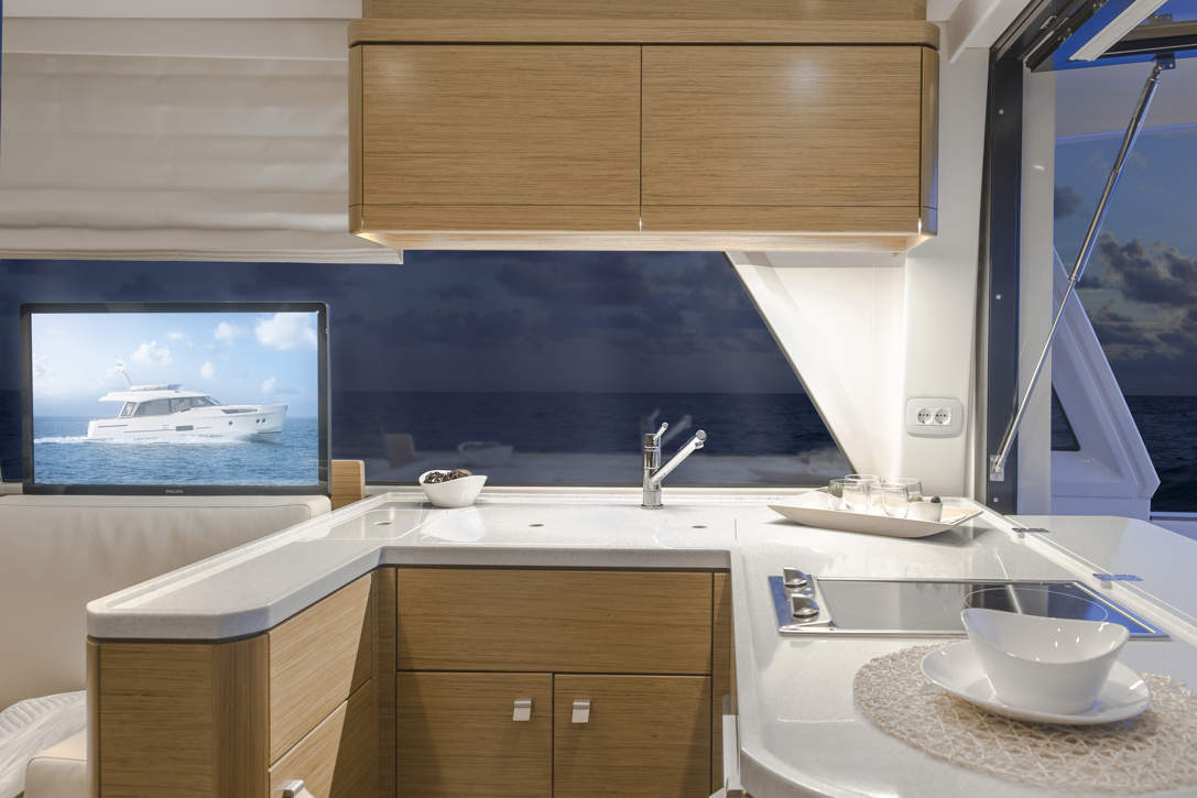 GL48FLY In Highres 12 Wo Archive