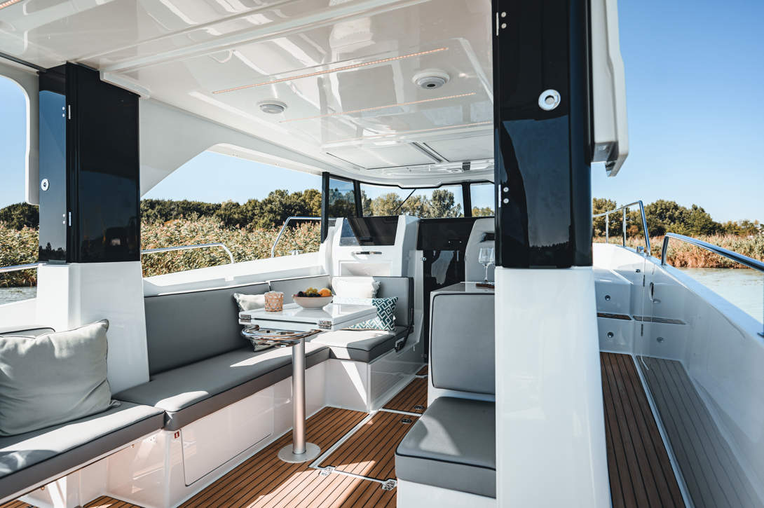 DELPHIA 10 LOUNGETOP IMAGE EXTERIOR BALATON 1