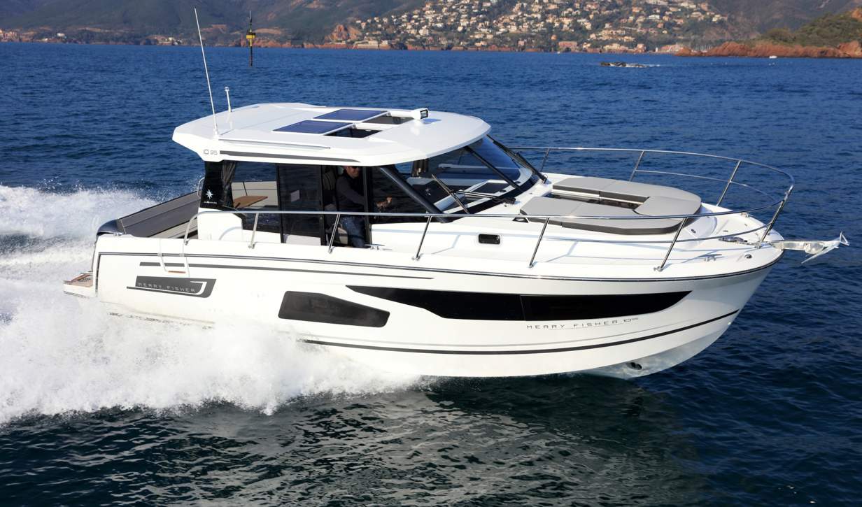 Jeanneau Merry Fisher 1095 HB Exterior - 22.JPG