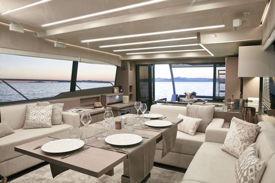 Prestige 630 Flybridge Interior - 25.JPG