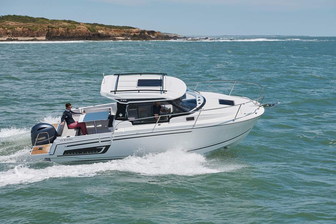 Jeanneau Merry Fisher 795 Serie 2 HB Exterior - 67.JPG