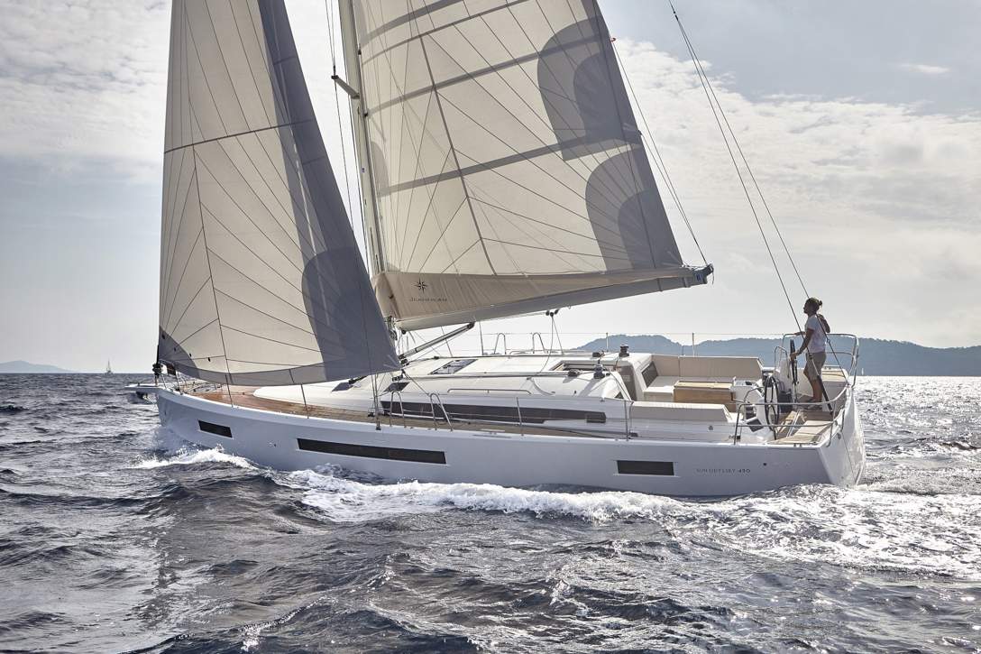 Jeanneau Sun Odyssey 490 Exterior - 57.JPG