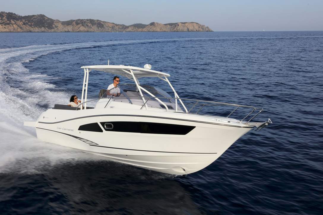 Jeanneau Cap Camarat 9.0 WA Exterior - 27.JPG