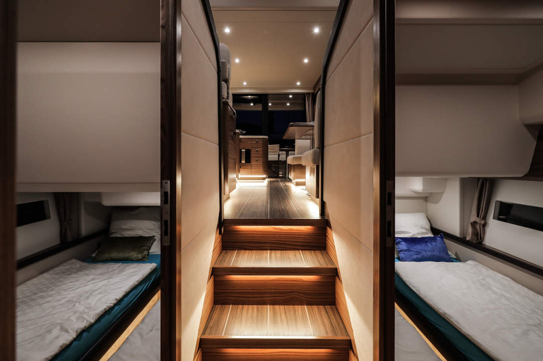 GL48 Interior 4