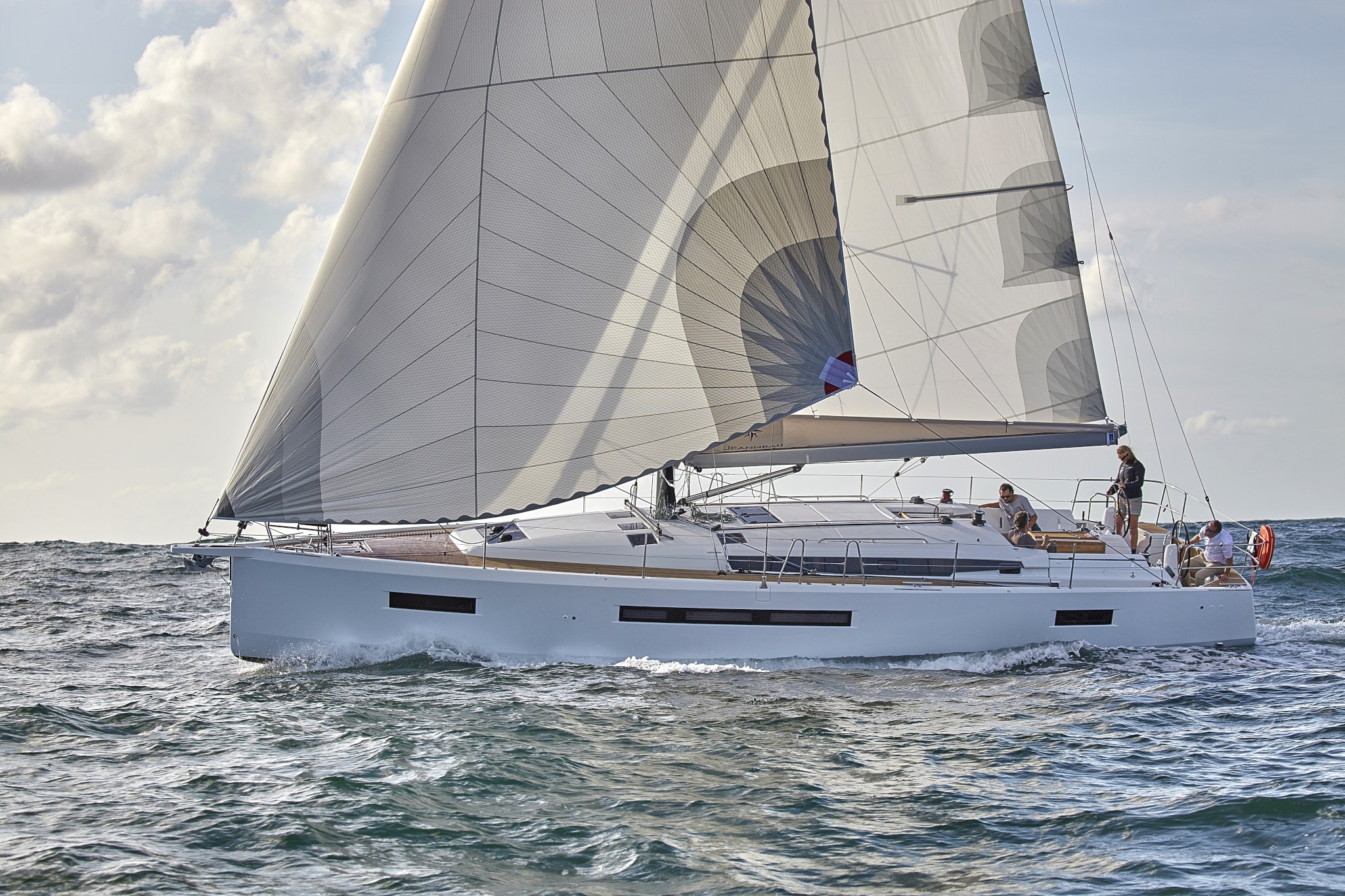 Jeanneau Sun Odyssey 490 Exterior - 23.JPG