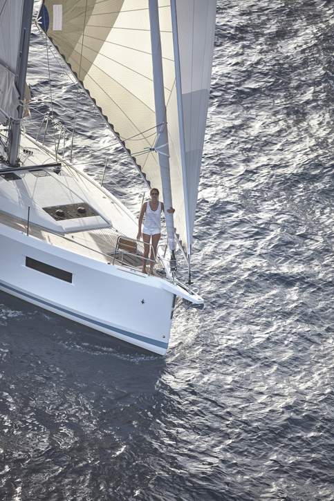 Jeanneau Sun Odyssey 490 Exterior - 58.JPG