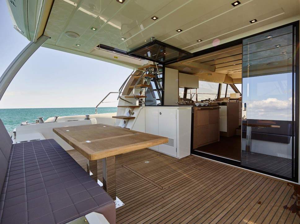 Prestige 630 Flybridge Interior - 2.jpg