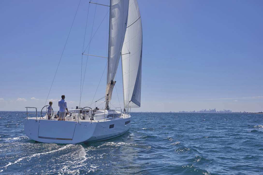 Jeanneau Sun Odyssey 490 Exterior - 86.JPG