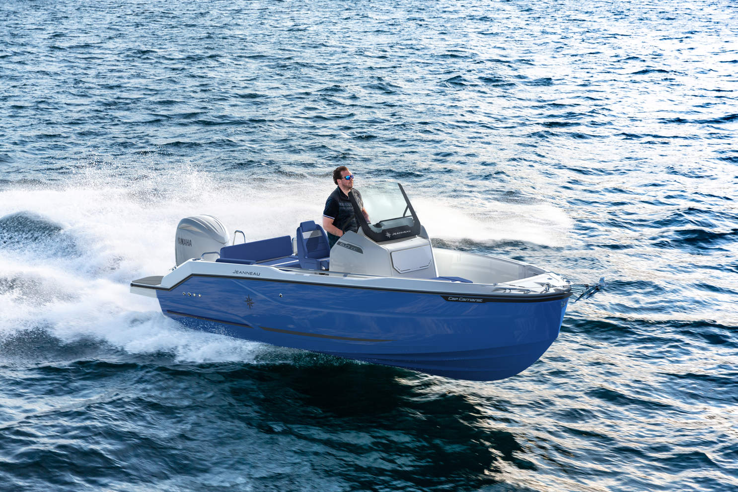 CAP CAMARAT 6.0CC RENDERINGS (1)