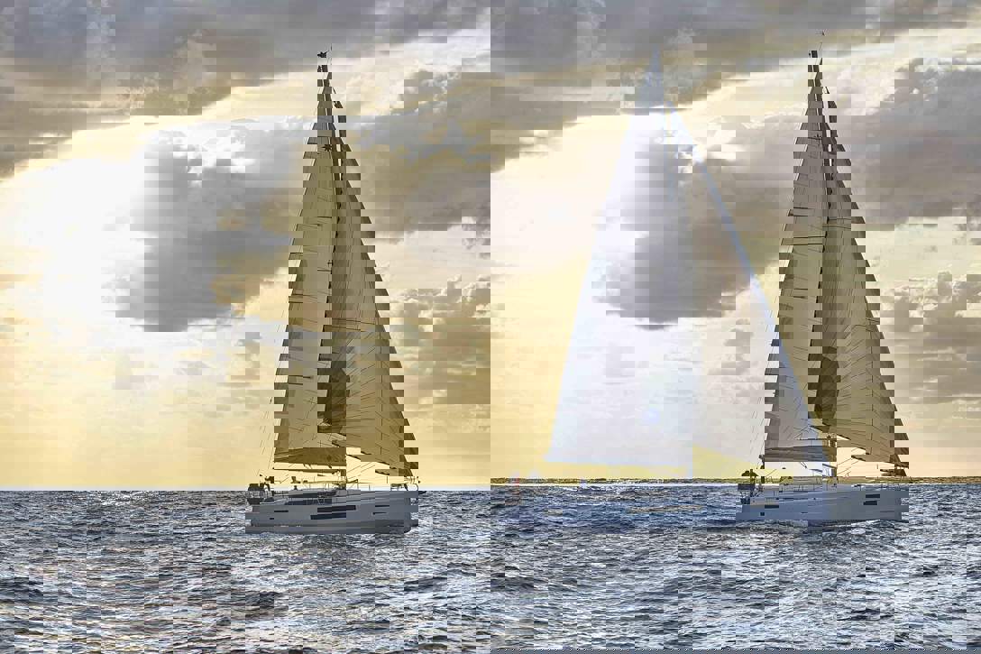 Jeanneau Sun Odyssey 490 Exterior - 32.JPG