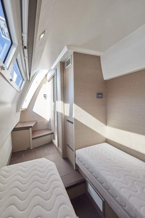 Prestige 630 Flybridge Interior - 21.JPG