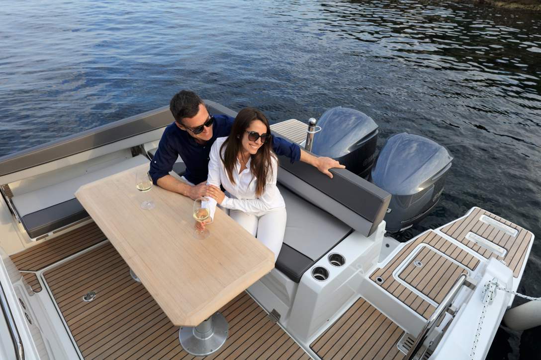 Jeanneau Cap Camarat 9.0 CC Exterior - 25.JPG