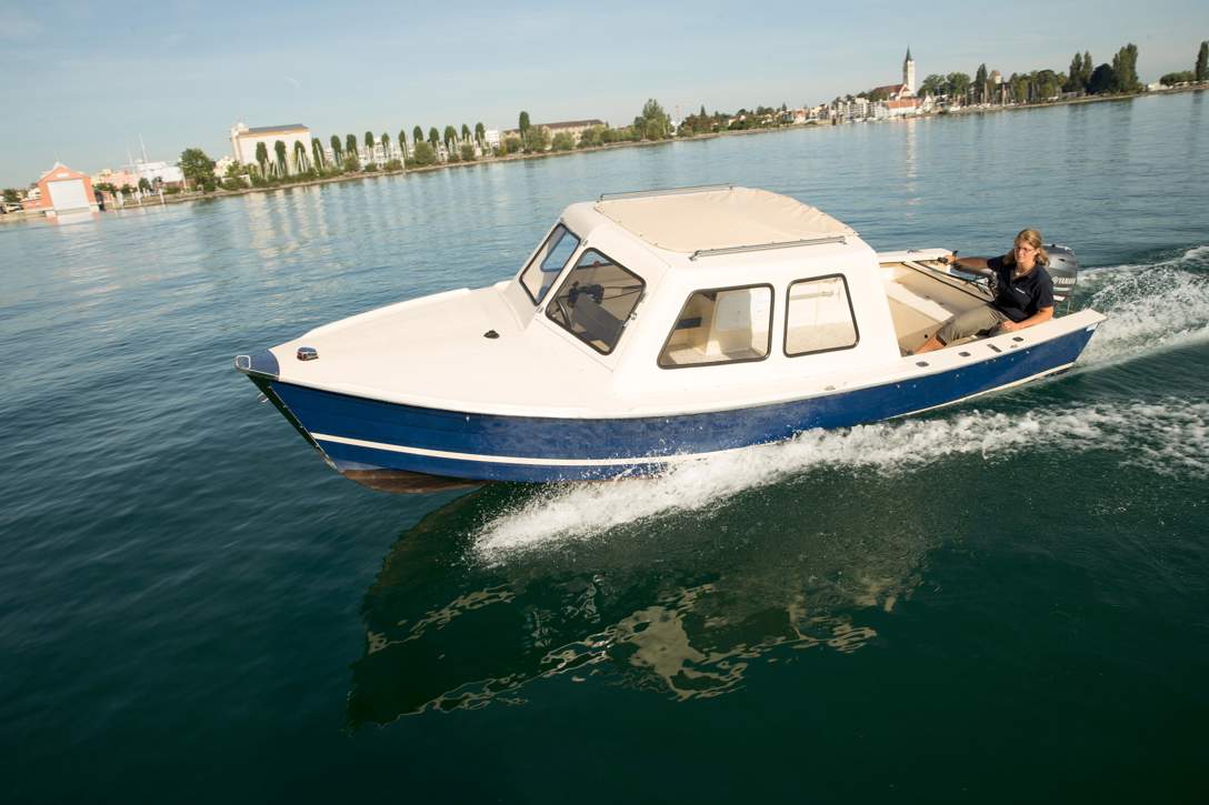 Füllemann Petri F-603 Exterior - 15.jpg