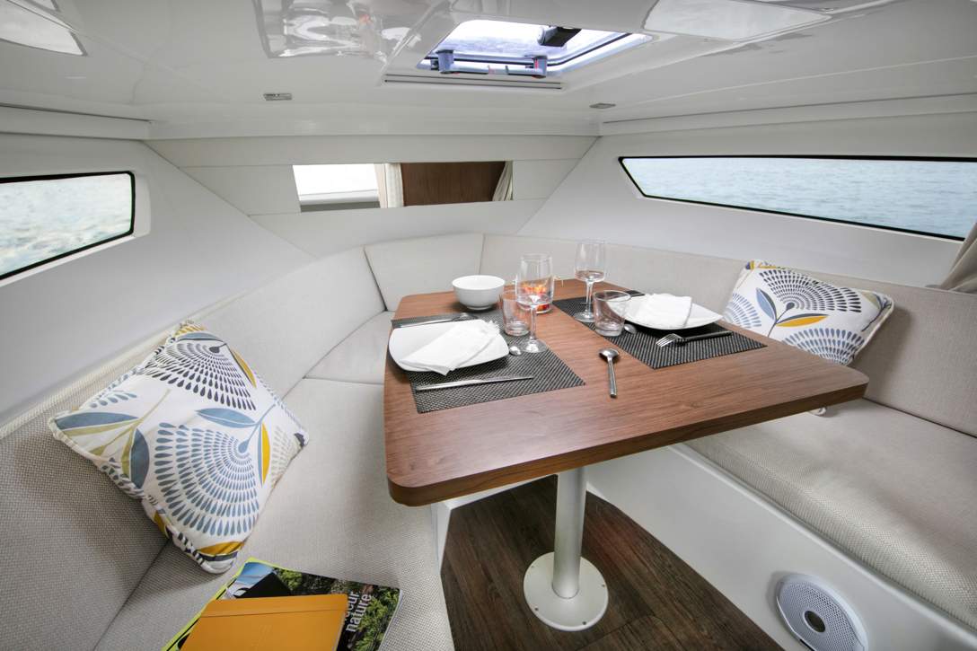 Jeanneau Cap Camarat 9.0 WA Interior - 6.JPG