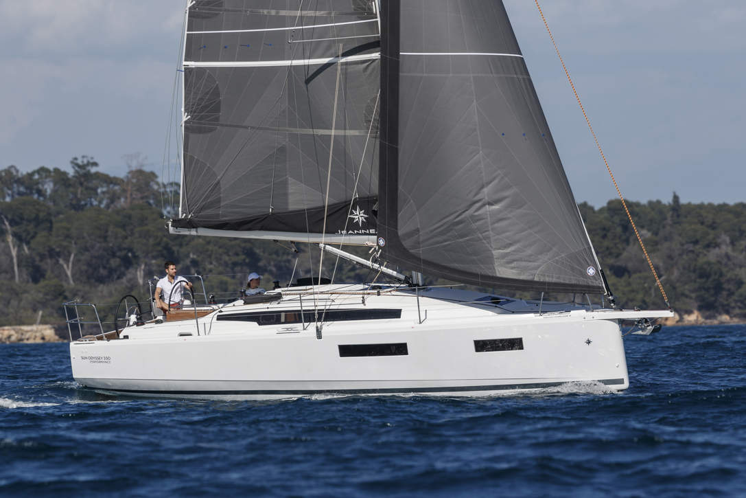 Sun Odyssey 350 Gilles MARTIN RAGET 4945