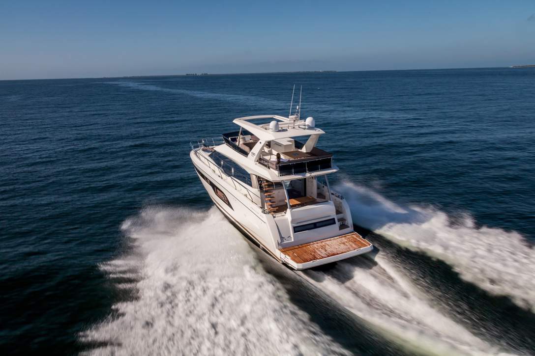 Prestige 630 Flybridge Exterior - 52.JPG