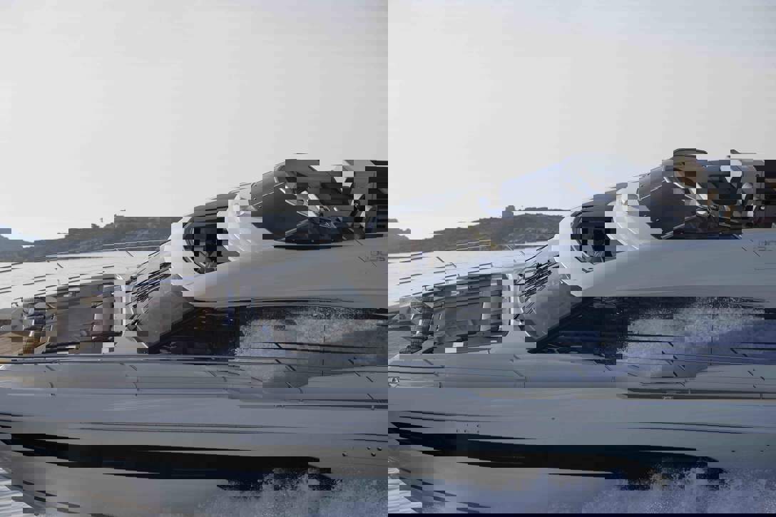 Prestige 630 S Exterior - 36.JPG