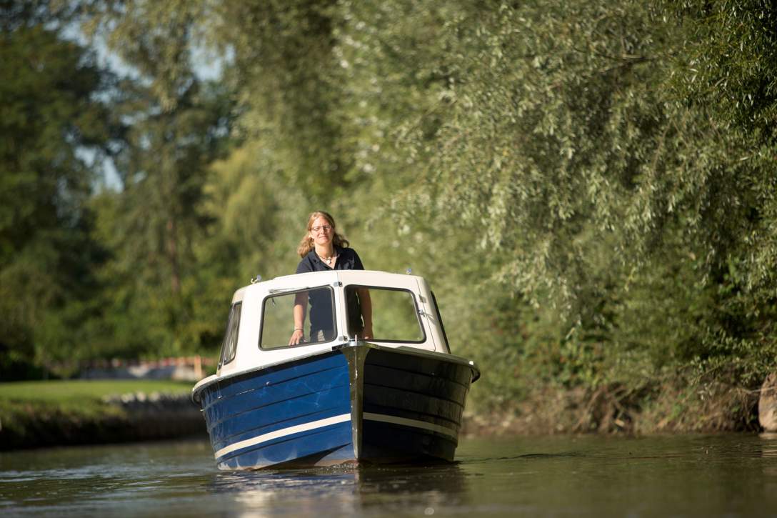 Füllemann Petri F-603 Exterior - 1.jpg