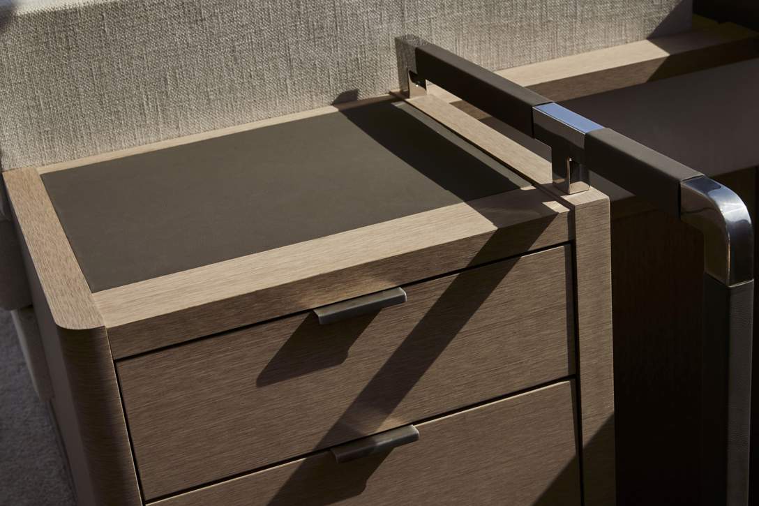 Prestige 590 S Interior - 19.JPG