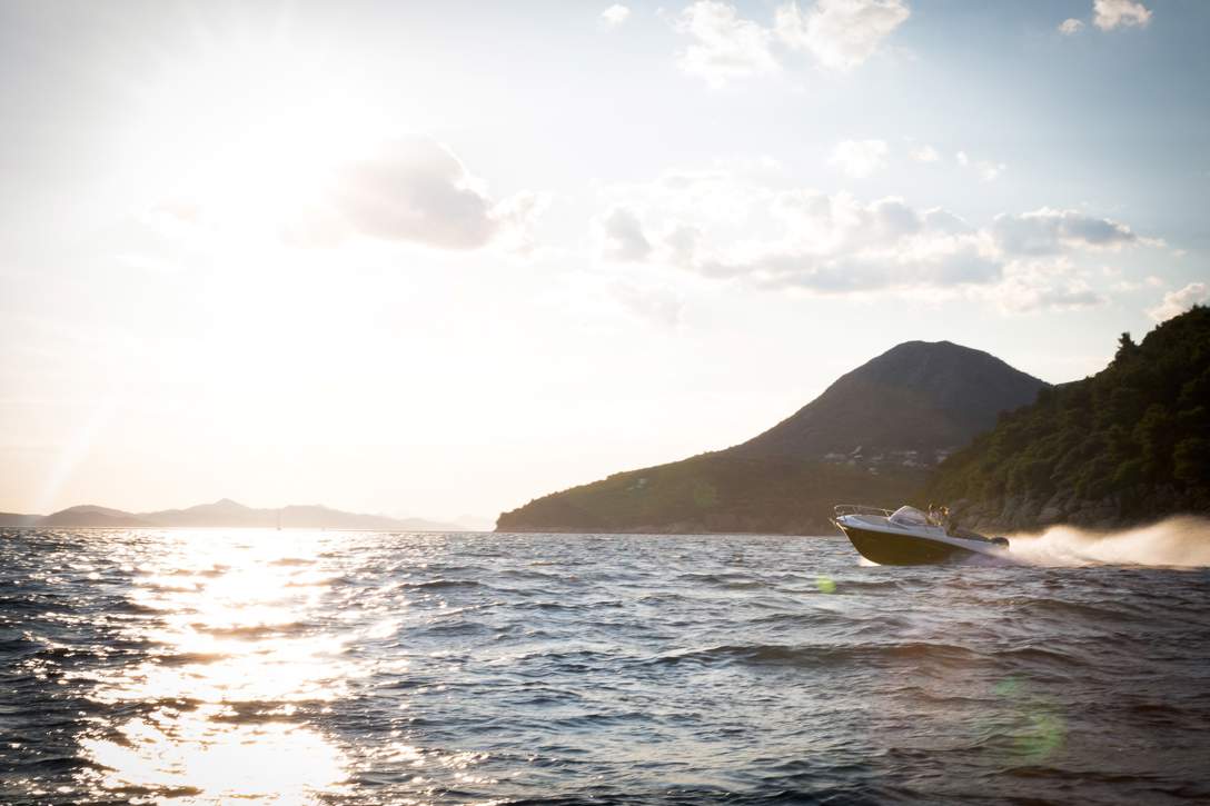 Jeanneau Cap Camarat 7.5 WA Serie 2 Exterior - 9.JPG