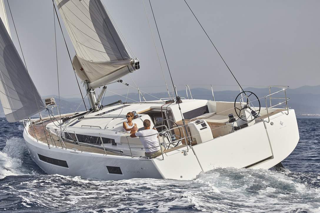 Jeanneau Sun Odyssey 490 Exterior - 55.JPG